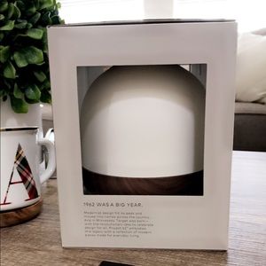 SOLD NWT Essential Oil Diffuser